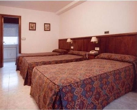 Hostal Linar A Coruña Zewnętrze zdjęcie